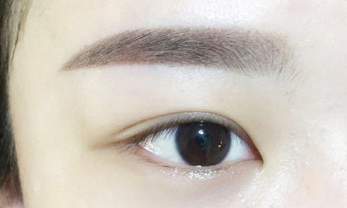 陳萬(wàn)芳吸脂費(fèi)用預(yù)覽和醫(yī)生簡(jiǎn)介，讓你對(duì)整形手術(shù)有全面了解！