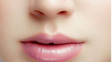 成都素美醫(yī)療美容門診部手術(shù)醫(yī)生：哪位醫(yī)生在擅長(zhǎng)哪些項(xiàng)目？