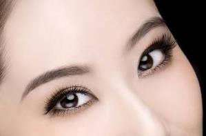 中山三院的朱蕾醫(yī)生如何完美實現(xiàn)雙眼皮？案例分享，引發(fā)您的興趣了嗎？