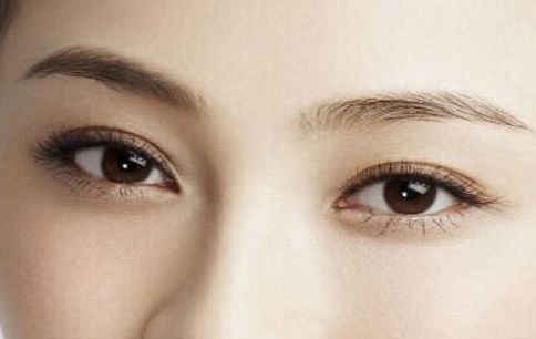 重慶哪家醫(yī)院做隆鼻效果好？
