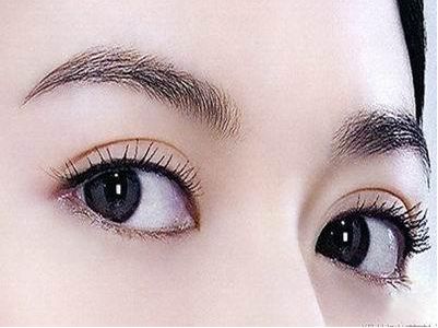 上海九院隆鼻手術(shù)價(jià)格2023年排行是怎樣的？哪個(gè)醫(yī)生推薦？有精選的手術(shù)案例嗎？