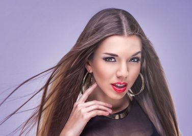 女王陷入突如其來(lái)的身體癱瘓，令人意想不到！