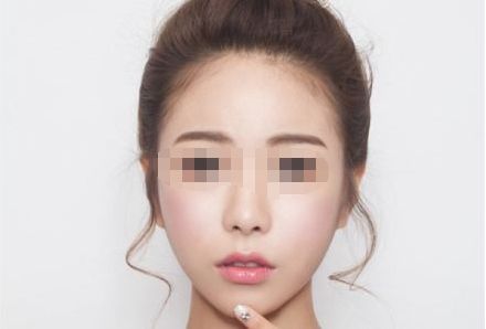 揭秘！北京受歡迎的雙眼皮手術醫(yī)生身份公開！