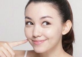 天津哪個醫(yī)院割雙眼皮好評高？
