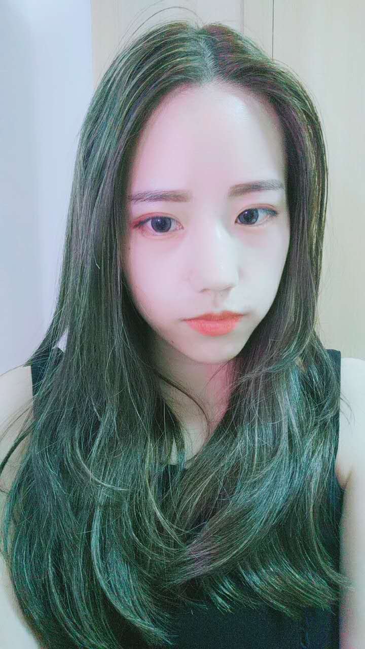 手術(shù)后23天。做了鼻子，換發(fā)型