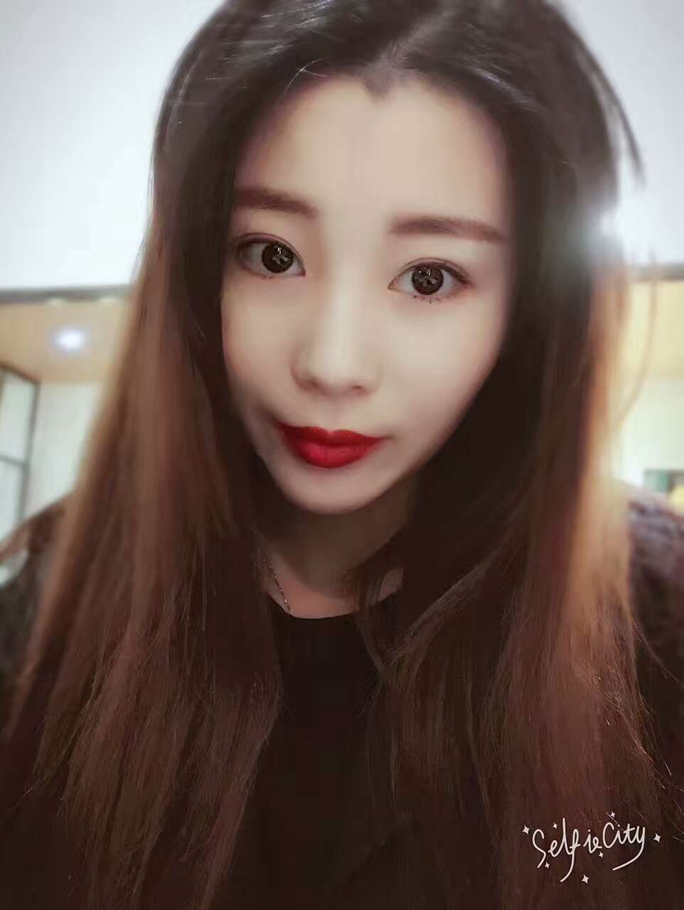 桂林新華醫(yī)療美容醫(yī)生李新華做雙眼皮手術(shù)怎么樣？李新華雙眼皮手術(shù)案例