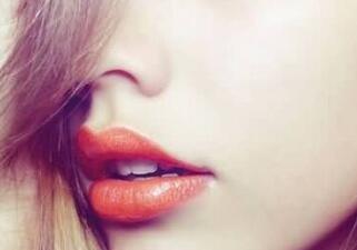 巴中時光醫(yī)學(xué)美容門診部做玻尿酸豐唇效果怎么樣？附李紅強豐唇案例