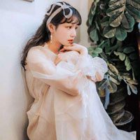 欒愛(ài)芹
