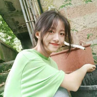 嚴(yán)夢欣