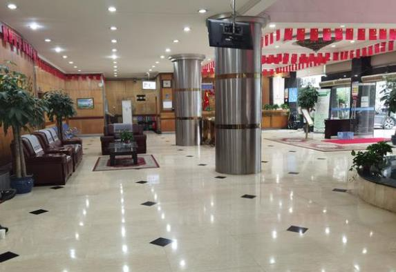長沙鴻業(yè)皮膚病?？漆t(yī)院_大廳 